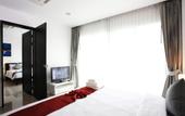 Туры в отель One World One Home Naiharn Hotel