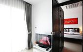 Туры в отель One World One Home Naiharn Hotel