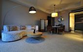 Туры в отель Renaissance Guiyang Hotel