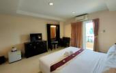 Туры в отель Rayong Lanna Hotel