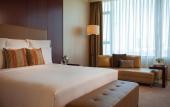 Туры в отель Renaissance Tianjin Lakeview Hotel