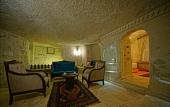 Туры в отель Castle Cave Hotel
