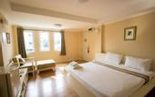 Туры в отель Triple Palms House