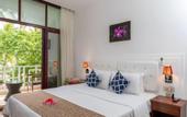 Туры в отель Sun Tan Beach Hotel