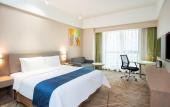 Туры в отель Holiday Inn Express Chengdu West Gate by IHG