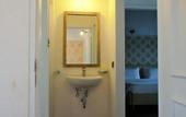 Туры в отель Lakeside Cottages