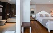 Туры в отель Yan's House Hotel