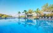 Туры в отель Gava Waterman Milna Resort