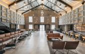 Туры в отель The Warehouse Hotel