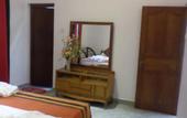Туры в отель Leos Home Stay