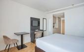 Туры в отель Appart Hotel Odalys City Paris Montmartre