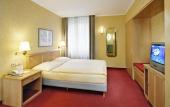 Туры в отель TRYP by Wyndham Koeln City Centre Hotel