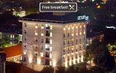 Туры в отель Amaris Hotel Darmo - Surabaya