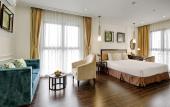 Туры в отель The Herriott Hotel & Suite Danang