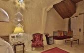 Туры в отель Romance Cave Suites