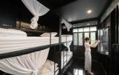 Туры в отель Kloem Hostel - Adults Only