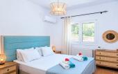 Туры в отель Cretan Lodge Private Heated Pool