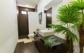 Туры в отель West Facing 3BR Pool Villa by Intira