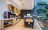 Туры в отель YOTELAIR Singapore Changi Airport
