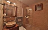Туры в отель Caravanserai Inn Hotel