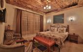 Туры в отель Caravanserai Inn Hotel