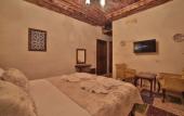 Туры в отель Caravanserai Inn Hotel