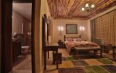 Туры в отель Caravanserai Inn Hotel