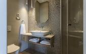 Туры в отель Seaview Luxury Retreat