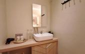 Туры в отель Oikos Poshtel