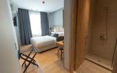 Туры в отель Grand Port Suites Thessaloniki