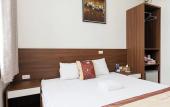 Туры в отель OYO 472 Lenka Hotel