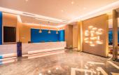 Туры в отель Holiday Inn Express Kunming West by IHG
