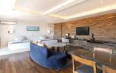 Туры в отель Suites by Watermark Hotel and Spa