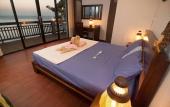 Туры в отель Penn Sunset Villa with Pool 10A