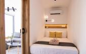Туры в отель Phaedrus Living: Seaview Studio Suite Lighthouse 52