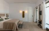 Туры в отель Bonzoe Suites & Villas