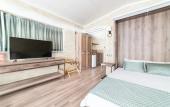 Туры в отель Castle Franco Suites
