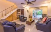Туры в отель Villa Waree 5 minutes from City and Beach