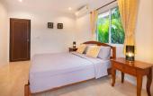 Туры в отель Villa Waree 5 minutes from City and Beach