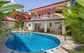 Туры в отель Villa Waree 5 minutes from City and Beach