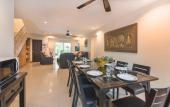 Туры в отель Villa Waree 5 minutes from City and Beach