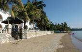 Туры в отель Squares Beachfront Apartments
