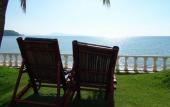 Туры в отель Squares Beachfront Apartments