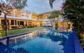 Туры в отель CassaMia Bali