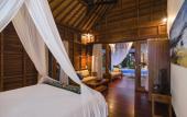 Туры в отель Castaway Resort