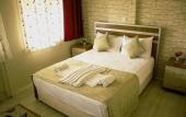 Туры в отель Gur Royal Suit Aparts
