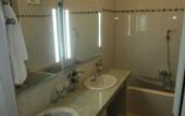 Туры в отель Raja Beach Hotel
