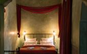 Туры в отель Riad Lhena