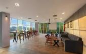 Туры в отель Quest Hotel Darmo - Surabaya