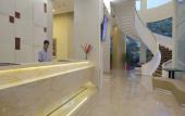 Туры в отель Brits Hotel Puri Indah